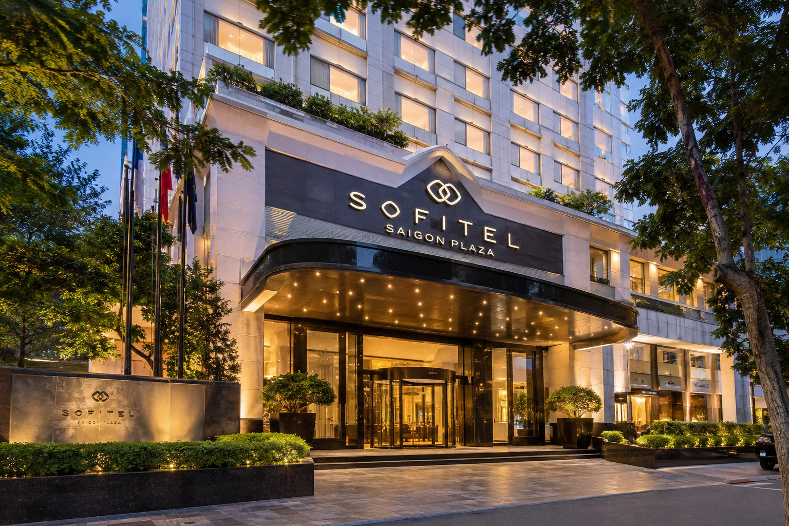 Khách sạn Sofitel Saigon Plaza - Top 7 Khách Sạn Sài Gòn 